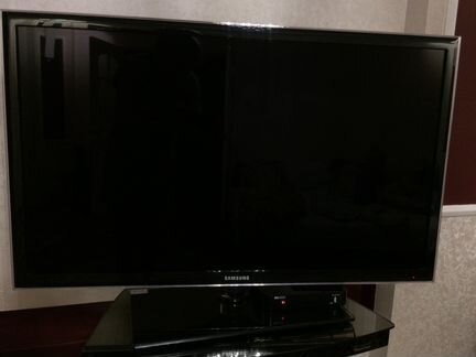 Телевизор SAMSUNG UE40D5000PW