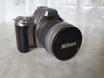 Nikon F 55