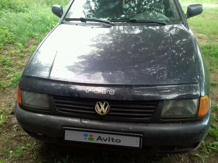 Volkswagen Polo 1.4 МТ, 1997, седан