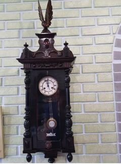 Часы настенные с боем Junghans
