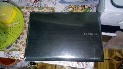 Ноутбук SAMSUNG r425d/r525d