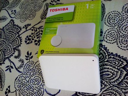 Внешний жесткий диск Toshiba 1тб