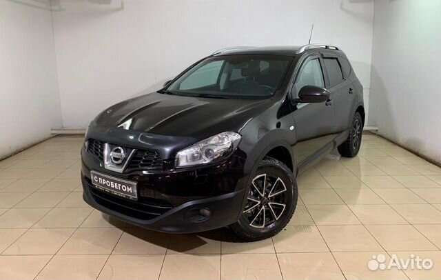 Nissan Qashqai+2 `2010