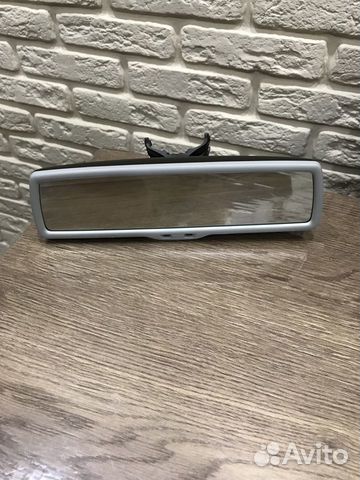 Оригинальное зеркало на ваг