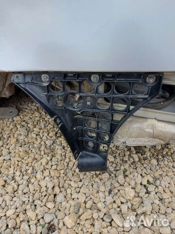 Крепления заднего бампер левый бмв е60