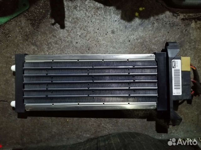 Электрический радиатор отопителя 8E1 819 011