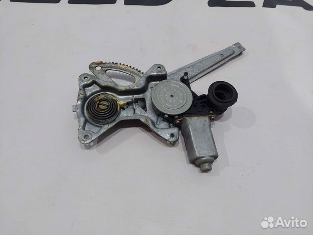 Стеклоподъемник двери задний левый Toyota Camry