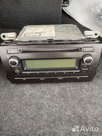 Магнитола Toyota оригинал auris/corolla