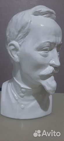 Бюст Ф. Э. Дзержинского