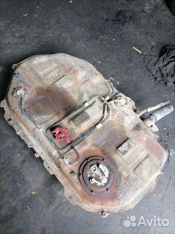 Бак топливный Mitsubishi Lancer 9