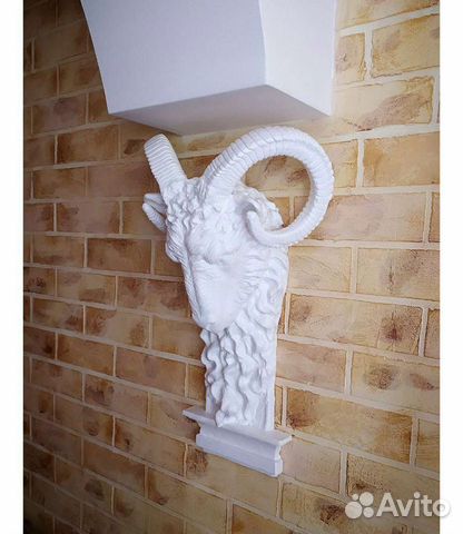 Голова барана. Настенная гипсовая скульптура