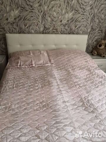 Пледы и покрывало