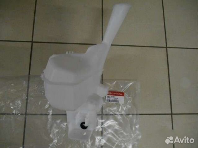 Бачок омывателя Kia Rio III c 2015 г. /седан