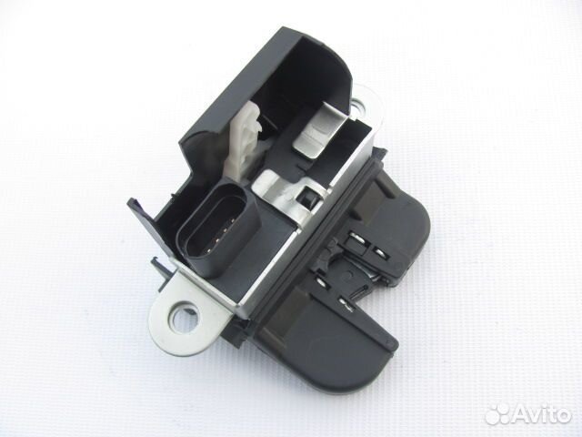 Замок багажника Фольксваген Поло,Гольф 5, 6