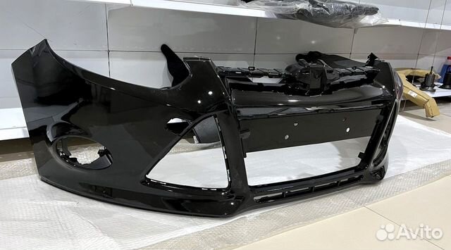 Бампер передний на Ford Focus III - Новый