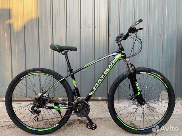 Новый велосипед с алюминиевой рамой