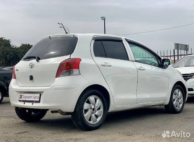 Toyota Vitz 1.0 CVT, 2009, 210 000 км