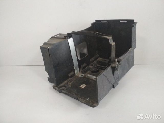 Корпус акб Ford Focus 2 (дорестайлинг) 2.0 2006