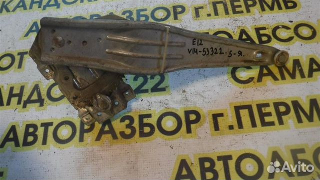 Стеклоподъемник механ. задний правый Toyota Corol