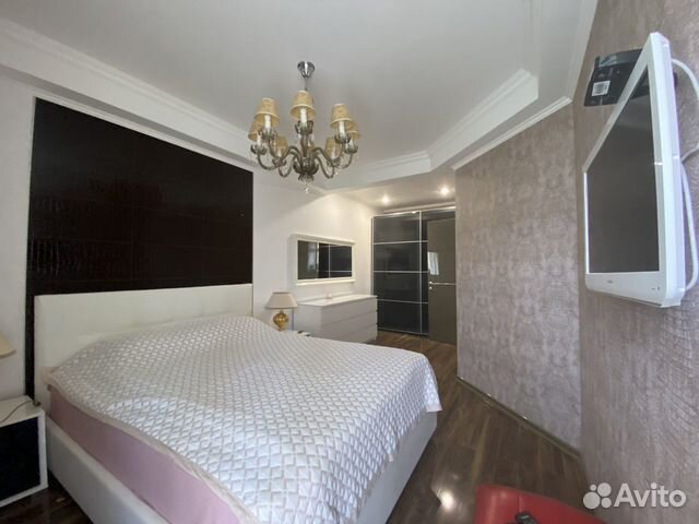 

2-к. квартира, 90 м², 9/11 эт.