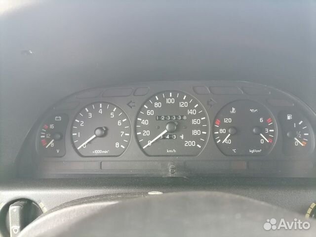 ГАЗ 3110 Волга 2.4 МТ, 1999, 125 000 км