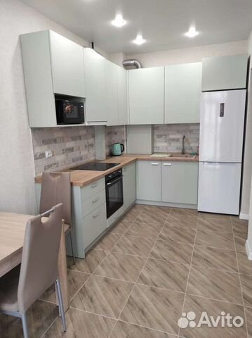 

1-к. квартира, 40 м², 2/3 эт.