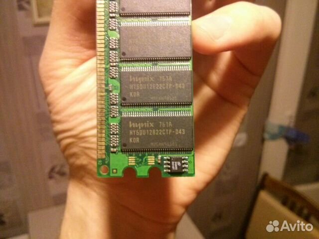 Новая оперативка Hynix DDR1 1Gb PC3200