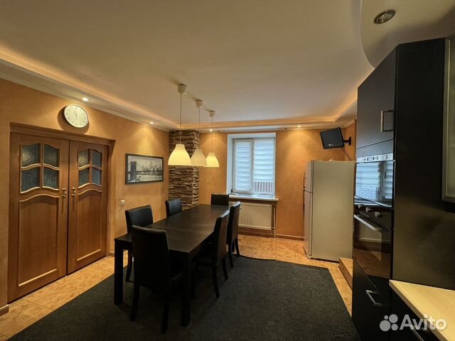 

5-к. коттедж, 180 м²