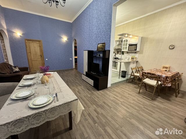 

4-к. квартира, 110 м², 2/6 эт.
