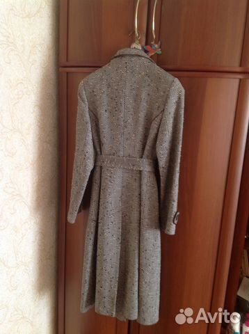Пальто демисезонное 48 размер Пальто демисезонное 48 размер