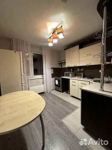

1-к. квартира, 43 м², 12/18 эт.