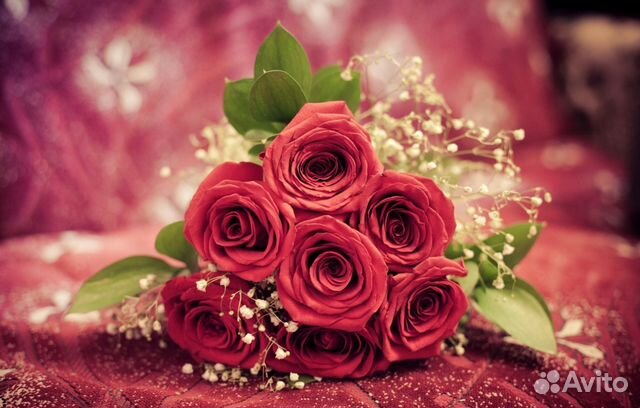 Цветочное поздравление друзей и близких