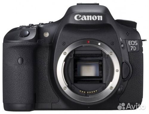 Продам Canon EOS 7D Body (без объектива)