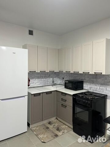 

1-к. квартира, 37 м², 12/15 эт.