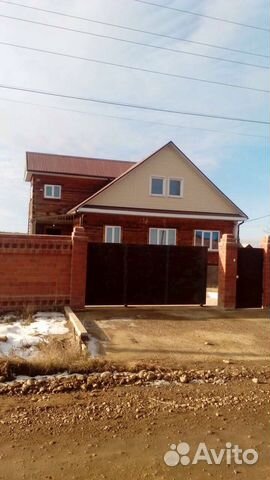 Коттедж 310 м² на участке 15 сот.