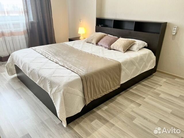 

1-к. квартира, 54 м², 3 кровати