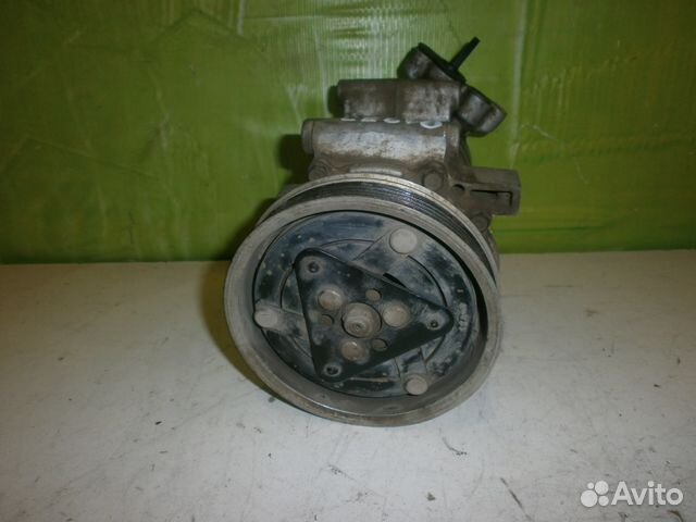 Компрессор кондиционера Renault Kangoo 8200953359