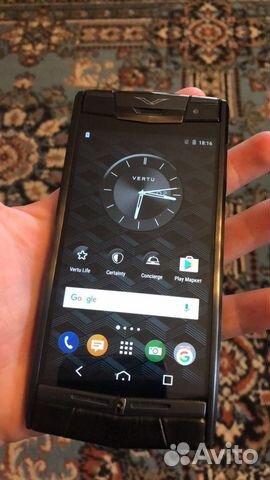 Смартфон Vertu Signature Touch Alligator Смартфон Vertu Signature Touch Alligator