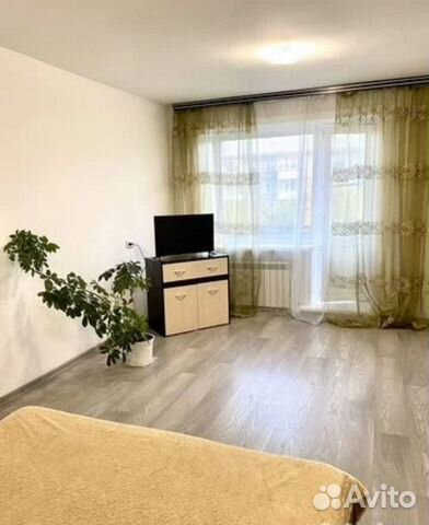 

1-к. квартира, 33 м², 4/5 эт.