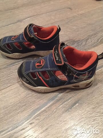 Кроссовки Кроссовки