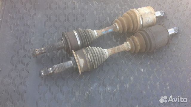 Полуось Toyota Land Cruiser Prado 90 Полуось Toyota Land Cruiser Prado 90