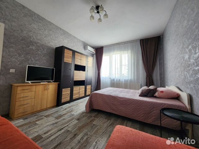 

3-к. квартира, 81 м², 7 кроватей