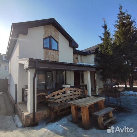 

6-к. дом, 235 м²