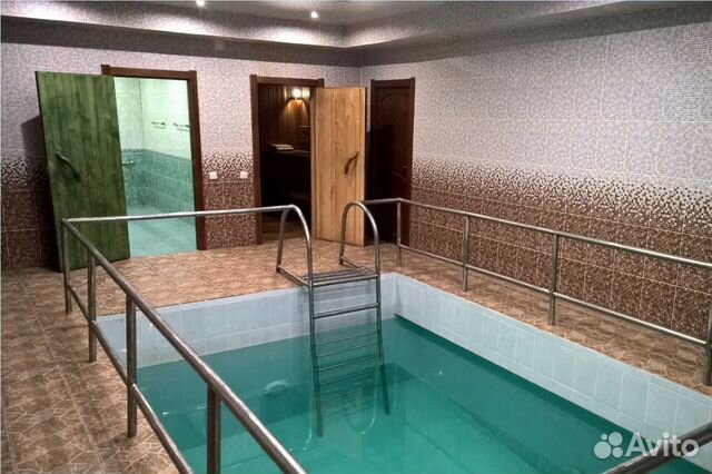 

10-к. и более коттедж, 300 м²