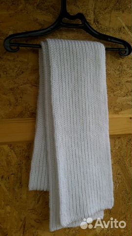 Белый длинный шарф (ручная работа)