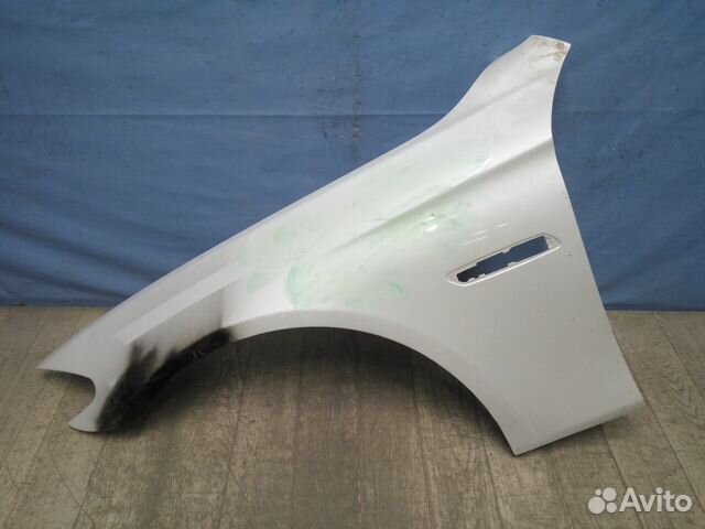 Крыло переднее левое 5er F07 Gran Turismo 2010)