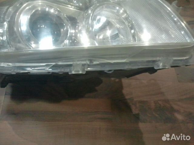 Фара передняя правая Toyota RAV4 2005-2010 RAV 4 Фара передняя правая Toyota RAV4 2005-2010 RAV 4