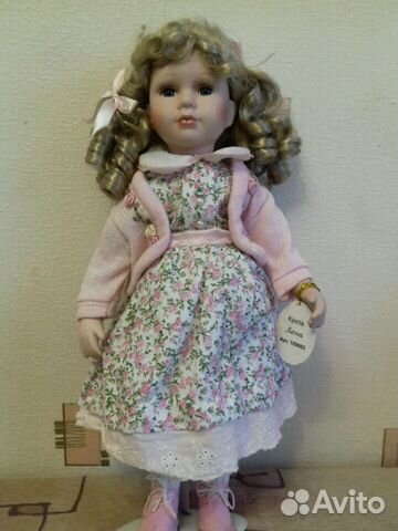 Фарфоровая коллекционная кукла Remeco collection