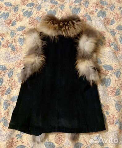 Жилетка натуральная замша и мех лисы + куртка кожа Жилетка натуральная замша и мех лисы + куртка кожа
