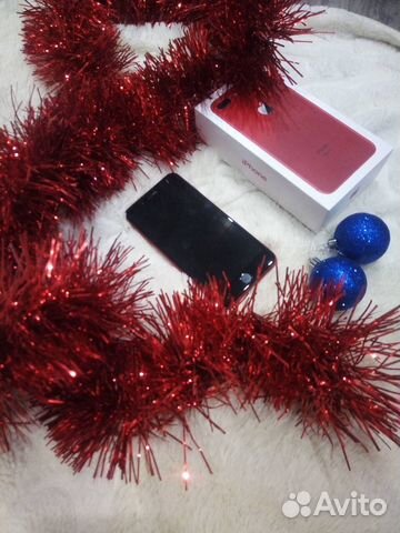 iPhone 8 Plus red